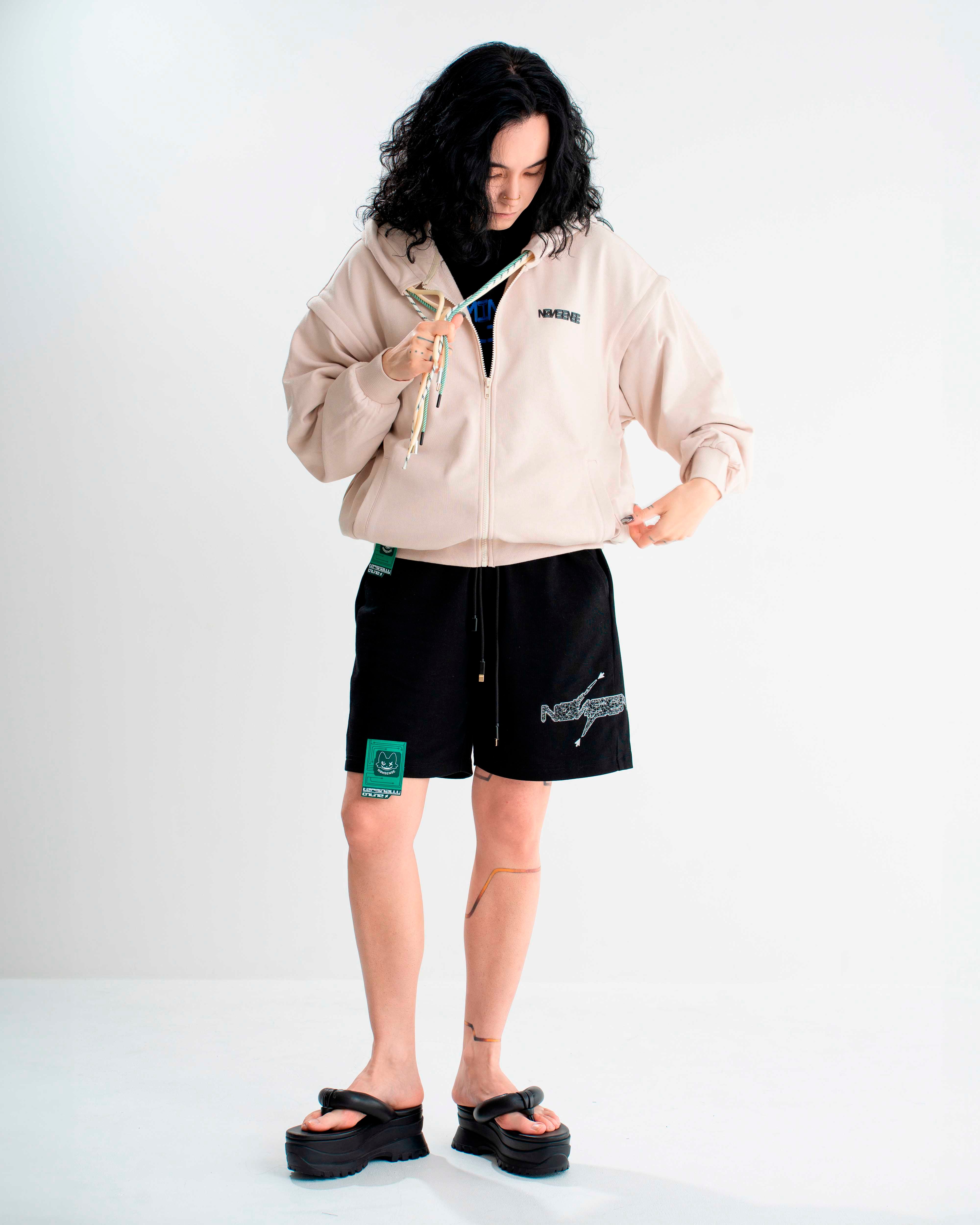 アイドル FROM NOW. ZIP-UP HOODIE (BK_XL) fromis_9 Let Light In Zip Up Hoodie – Official Jewel Merchandise