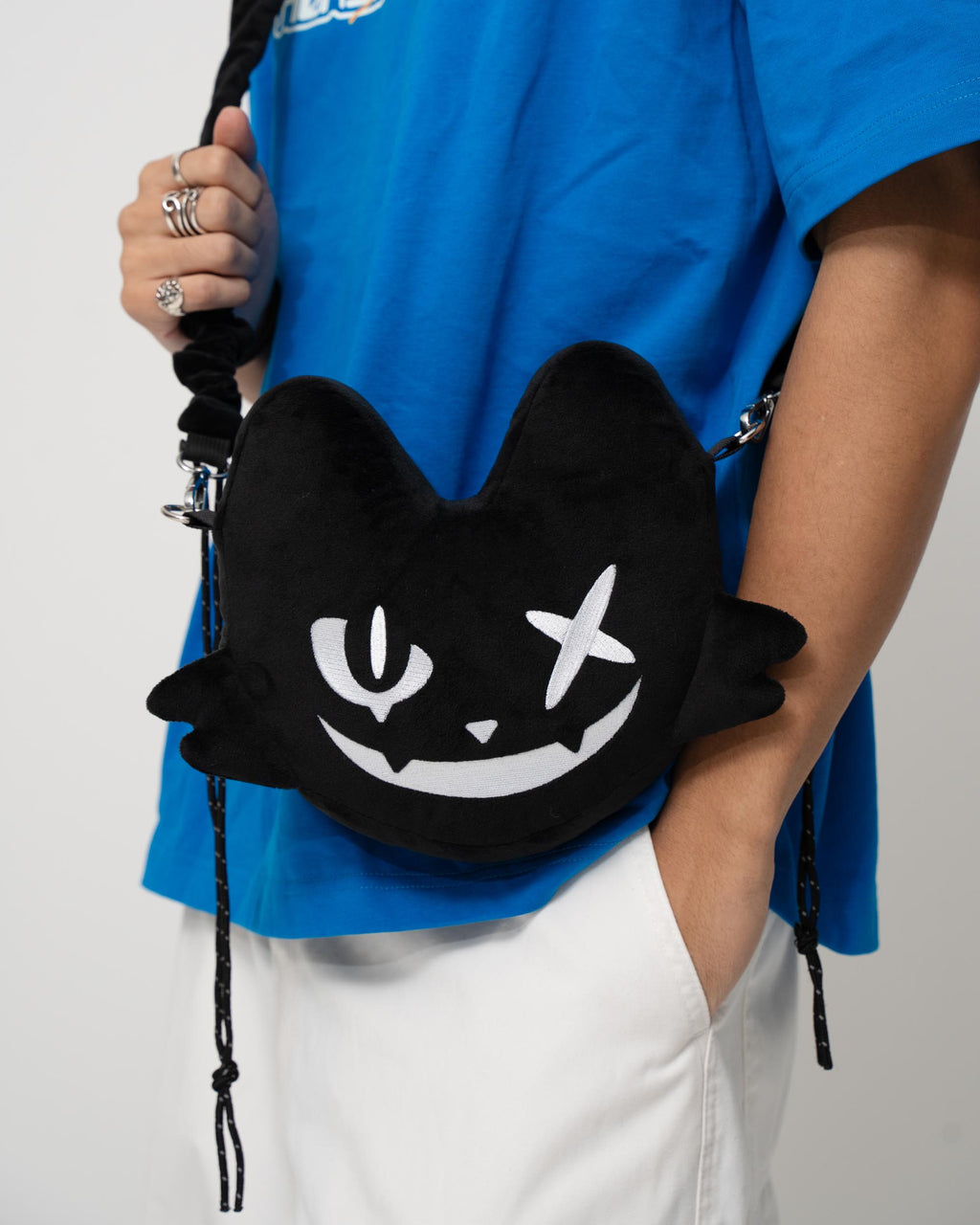 NULL PLUSH BAG