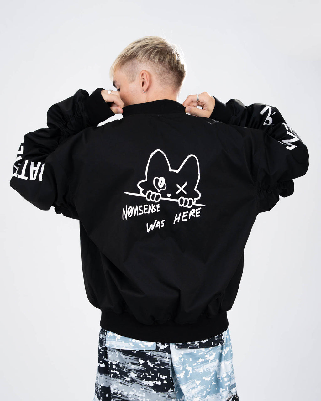 REVERSIBLE CAMO BOMBER