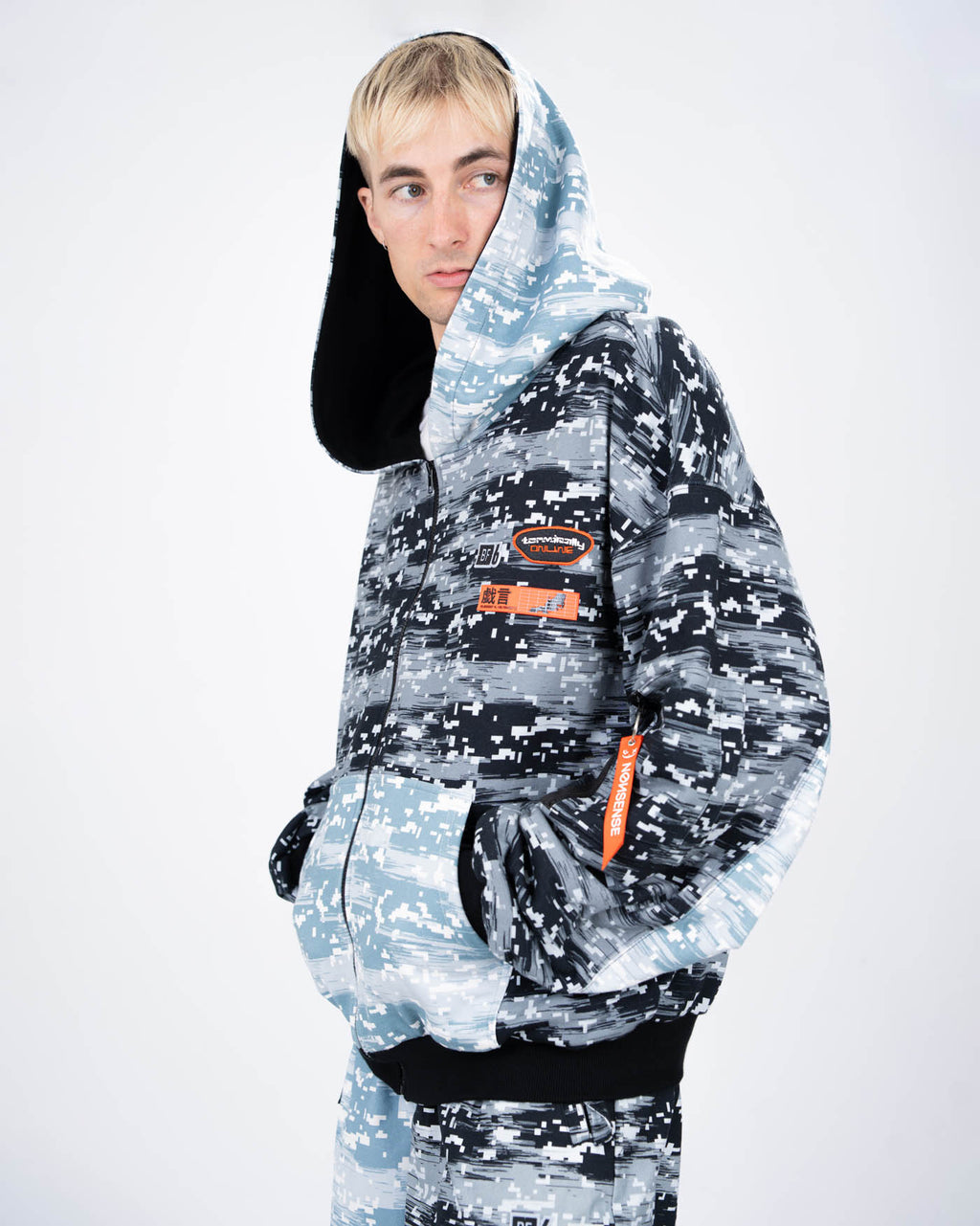 REVERSIBLE CAMO HOODIE