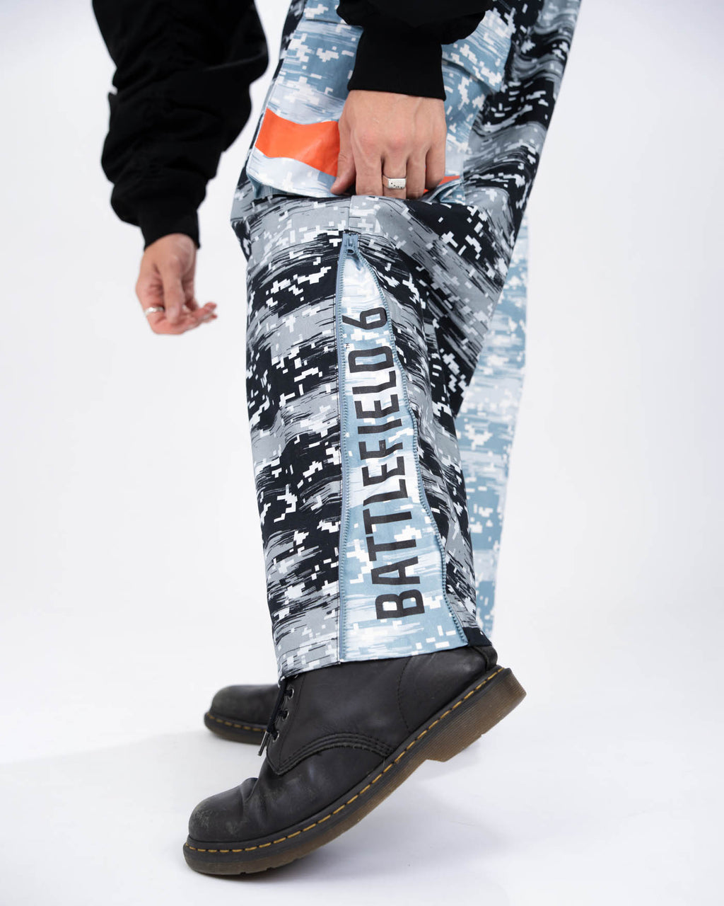 CAMO CARGO PANTS