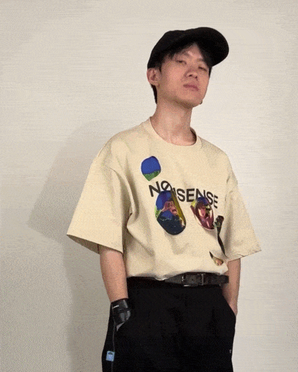 UFO GRAPHIC SLASH T-SHIRT